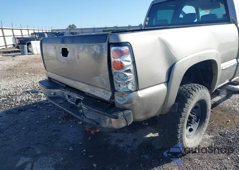 2001 GMC Sierra 2500Hd Sle from USA, damaged, VIN 1GTHC23U61F110652
